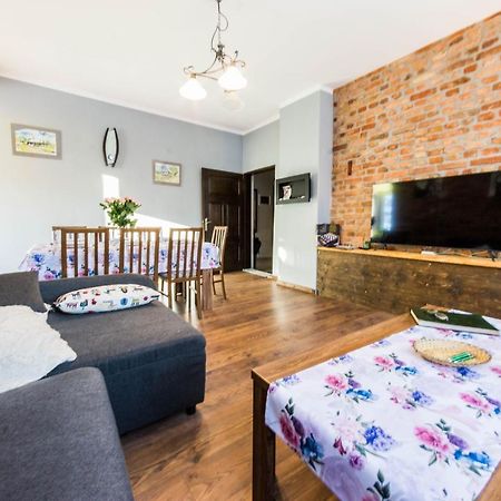 Apartamenty Izerskie - Ul. Wczasowa 8 ชเวียราโดว์-สโดรยจ์ ภายนอก รูปภาพ