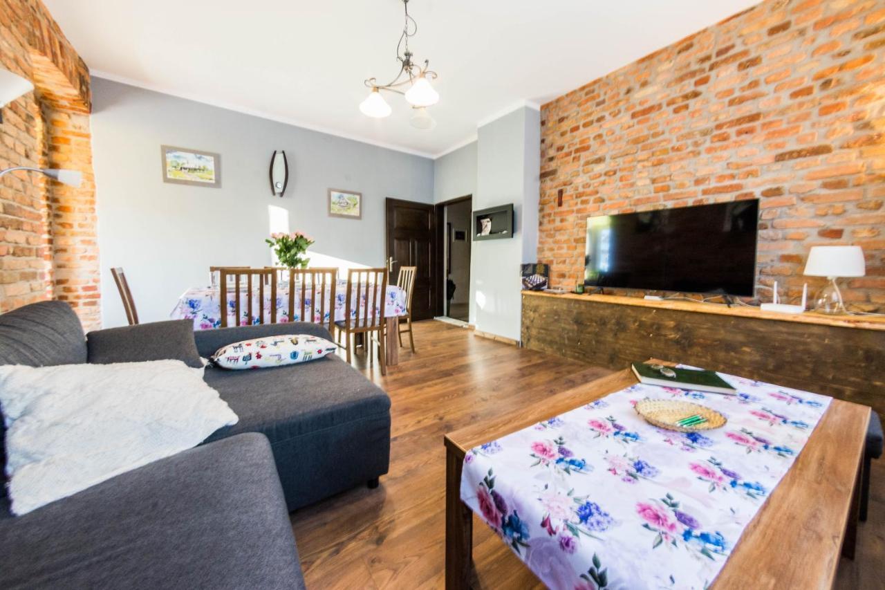 Apartamenty Izerskie - Ul. Wczasowa 8 ชเวียราโดว์-สโดรยจ์ ภายนอก รูปภาพ