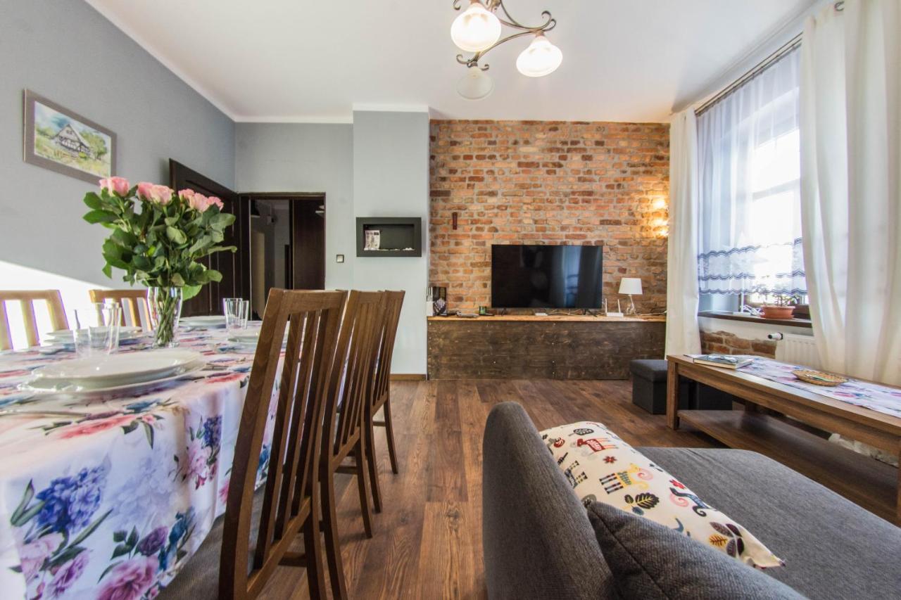 Apartamenty Izerskie - Ul. Wczasowa 8 ชเวียราโดว์-สโดรยจ์ ภายนอก รูปภาพ